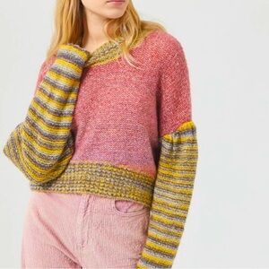 Urban Outfitters Multicolored “Lennon” Orange Mot Crop Sweater Size Small New